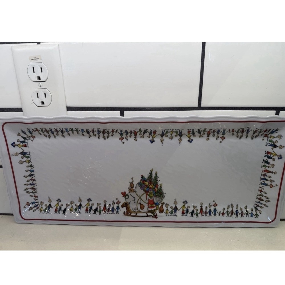 NEW The Grinch Christmas Whoville Textured Melamine Serving Tray 18"